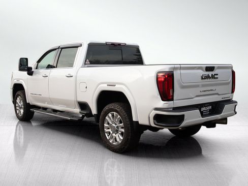 Used 2020 GMC Sierra 3500 Denali w/ Denali Ultimate Package AWD/4WD image 3