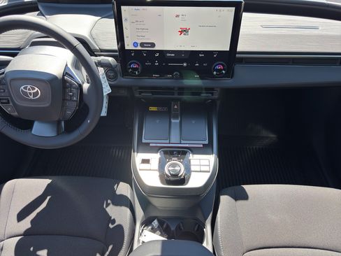 New 2026 Toyota C-HR AWD/4WD image 11