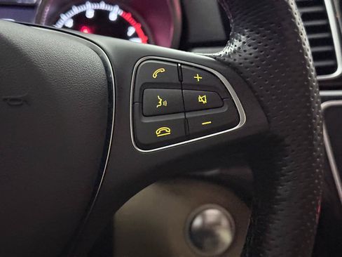 Used 2017 Mercedes-Benz GLE 350 4MATIC w/ Premium 1 Package image 39