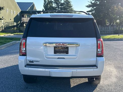 Used 2020 GMC Yukon Denali w/ Denali Ultimate Package AWD/4WD image 7
