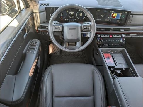 Used 2026 Hyundai Santa Fe Calligraphy AWD/4WD image 8