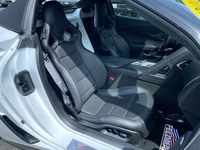 Used 2017 Chevrolet Corvette Z06 RWD image 25