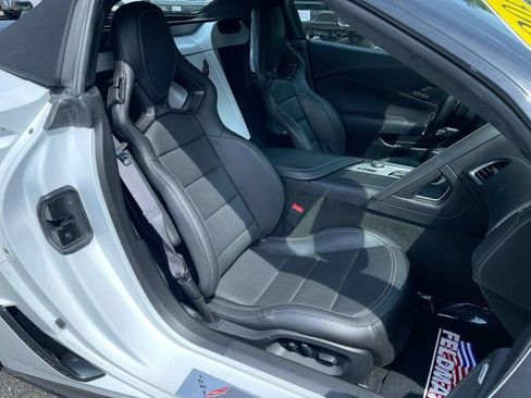 Used 2017 Chevrolet Corvette Z06 RWD image 25