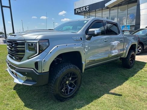 New 2025 GMC Sierra 1500 AT4 w/ AT4 Premium Package image 14