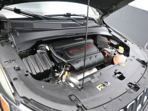 Used 2019 Jeep Compass Limited image 21