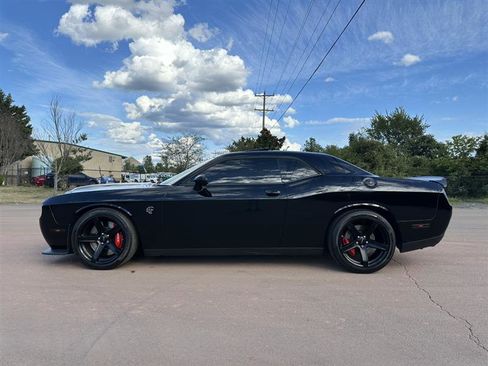 Used 2021 Dodge Challenger SRT Hellcat w/ Plus Package image 6
