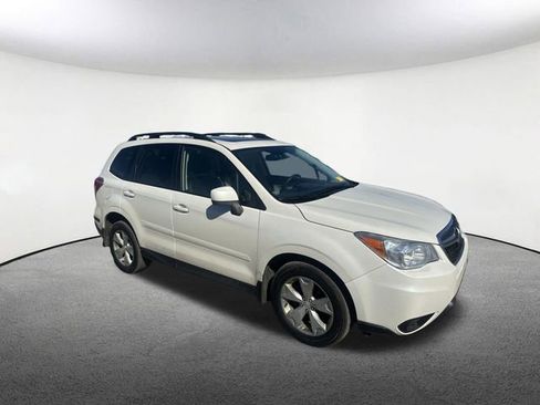 Used 2015 Subaru Forester 2.5i Premium w/ All-Weather Package AWD/4WD image 29