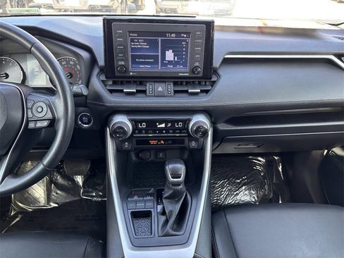 Certified 2022 Toyota RAV4 XLE Premium image 24