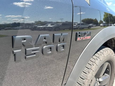 Used 2017 RAM 1500 Express w/ Black Ram 1500 Express Group AWD/4WD image 14