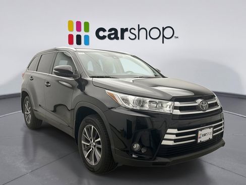 Used 2019 Toyota Highlander XLE AWD/4WD image 7
