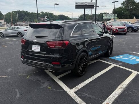 Used 2019 Kia Sorento S FWD image 5