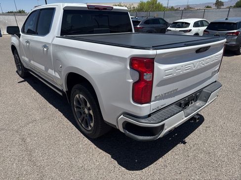Used 2023 Chevrolet Silverado 1500 High Country w/ Technology Package AWD/4WD image 3