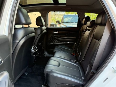 Used 2019 Hyundai Santa Fe Limited FWD image 13