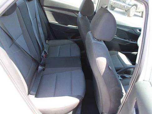 Used 2022 Hyundai Accent SE FWD image 11