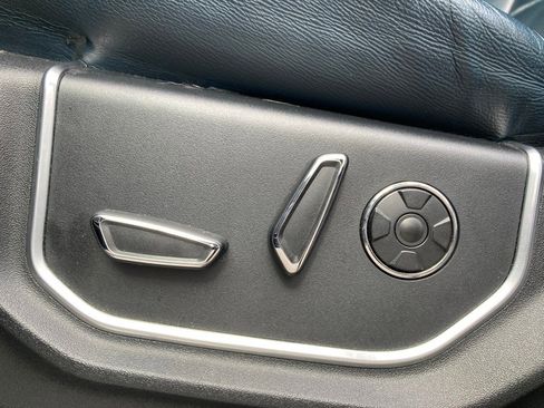 Used 2018 Ford F150 Limited w/ Trailer Tow Package image 12