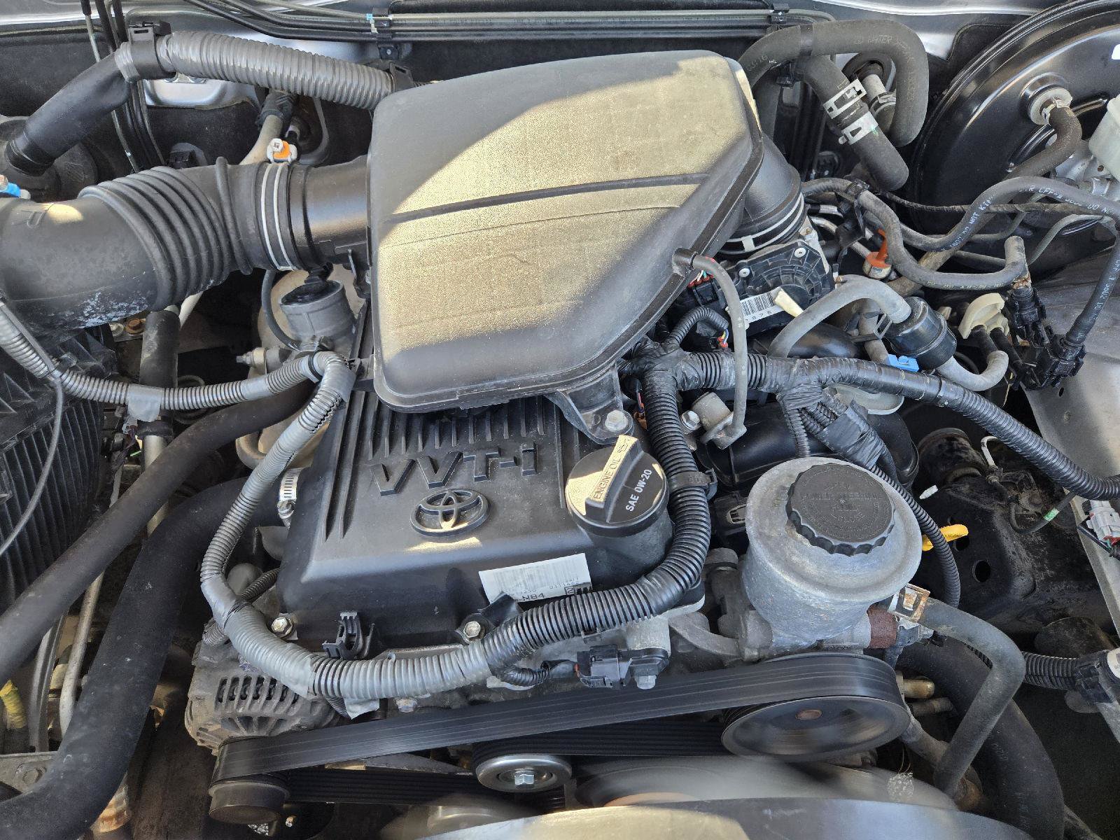 Used 2014 Toyota Tacoma PreRunner w/ SR5 Package RWD image 30