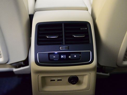 Certified 2023 Audi A4 2.0T Premium Plus w/ Premium Plus Package image 24