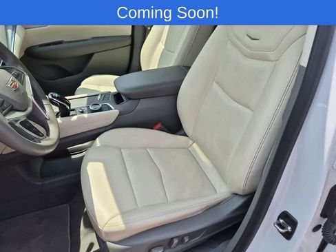 Used 2024 Cadillac XT5 Premium Luxury w/ LPO, Floor Liner Package AWD/4WD image 16