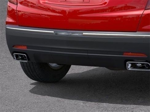 New 2025 Cadillac XT5 Luxury image 14