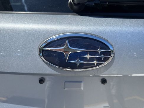 Used 2018 Subaru Forester 2.5i Premium AWD/4WD image 40