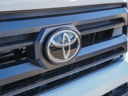 New 2025 Toyota Tacoma SR5 image 12