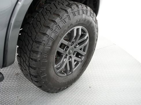 Used 2021 Ford Ranger Lariat w/ Tremor Off-Road Package image 60