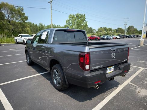 Used 2023 Honda Ridgeline RTL-E image 4