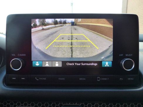 Used 2025 Honda HR-V Sport image 28