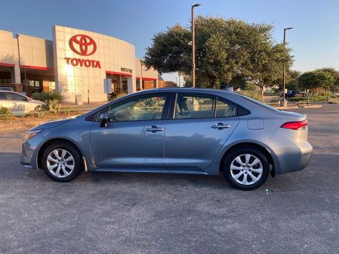 Certified 2026 Toyota Corolla LE FWD image 6