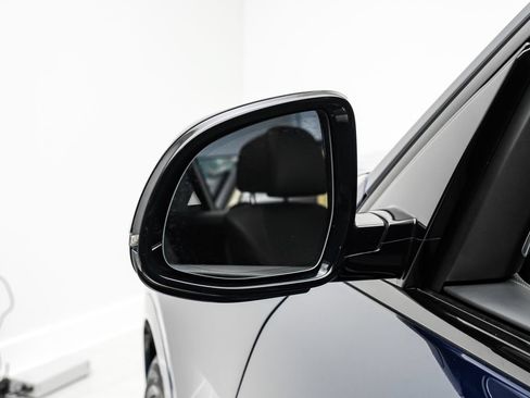 Used 2024 BMW ALPINA XB7 AWD/4WD image 40