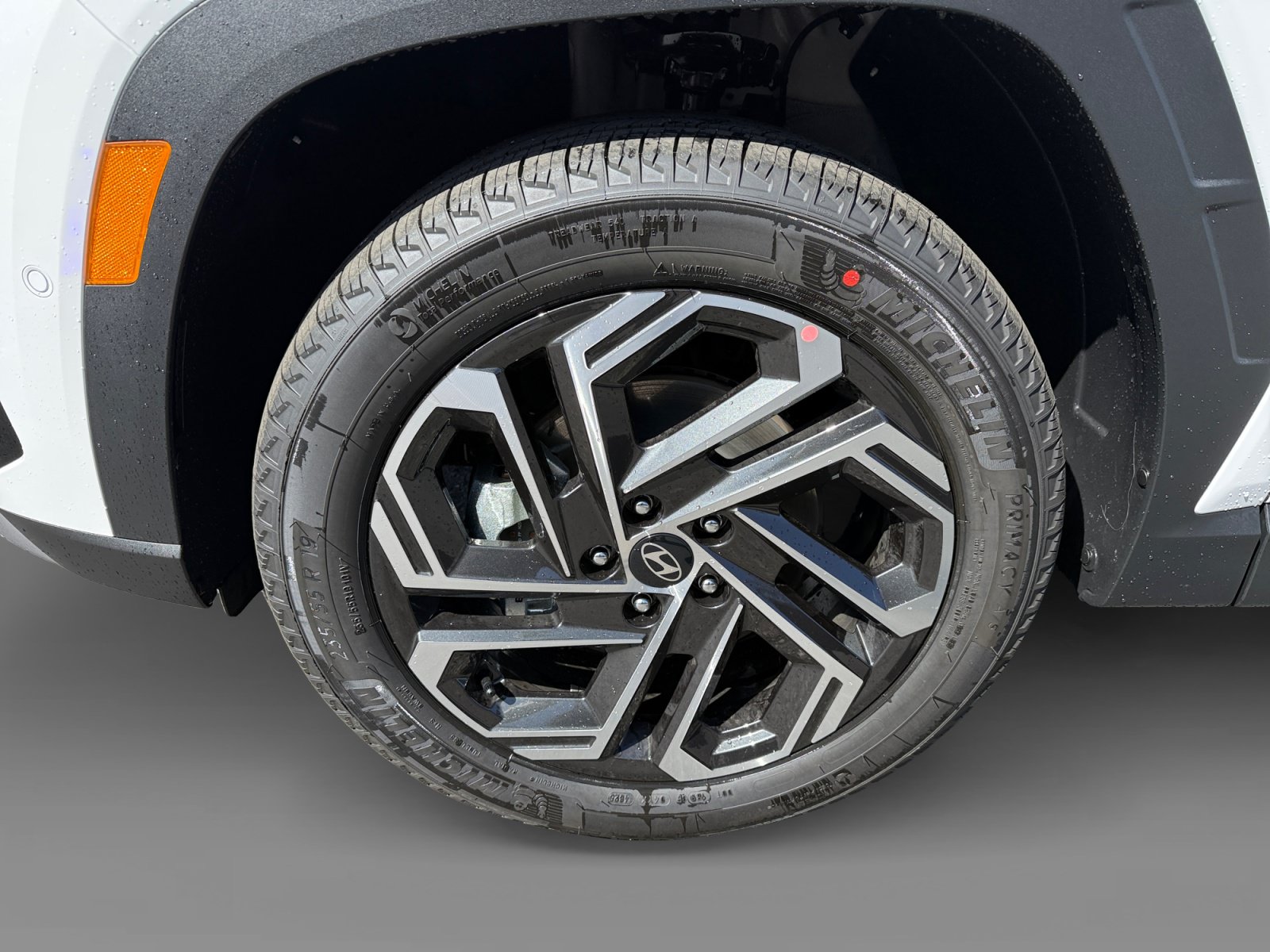 New 2026 Hyundai Tucson Limited AWD/4WD image 9