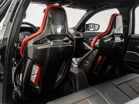 Used 2024 BMW M3 CS image 27