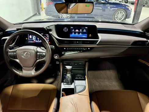 Used 2019 Lexus ES 350 350 Luxury image 14