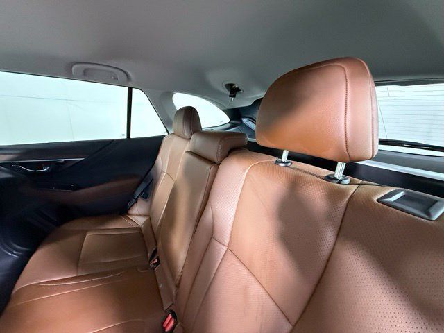 Used 2022 Subaru Outback Touring AWD/4WD image 24