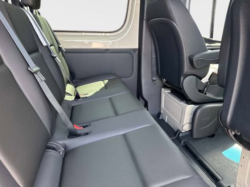 New 2026 Mercedes-Benz Sprinter 2500 image 11