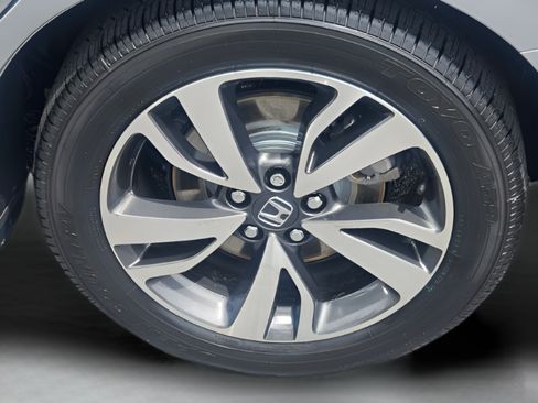 Used 2024 Honda Odyssey Touring image 34