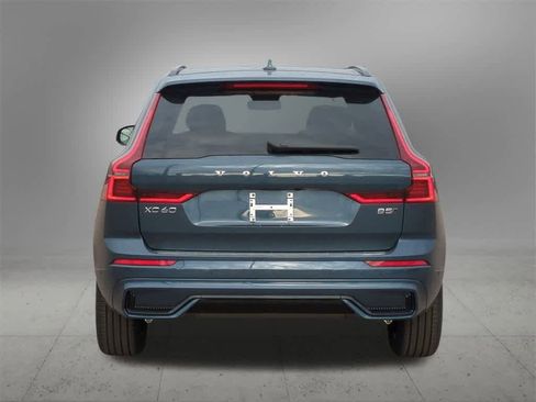 New 2026 Volvo XC60 B5 Plus w/ Protection Package Premier image 5