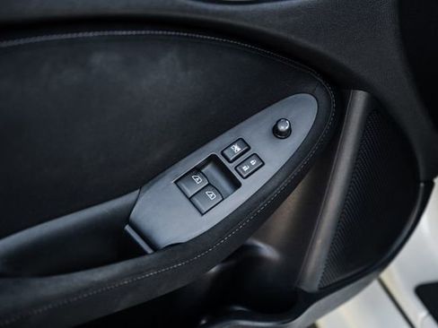 Used 2013 Nissan 370Z Coupe RWD image 55