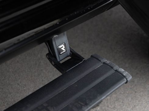 Used 2025 RAM 2500 Big Horn image 24