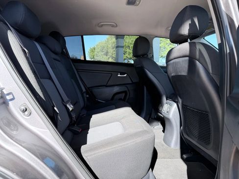 Used 2014 Kia Sportage LX image 14