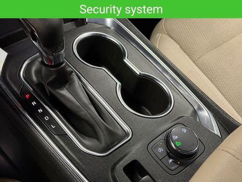 Certified 2022 Chevrolet Traverse LS AWD/4WD image 27