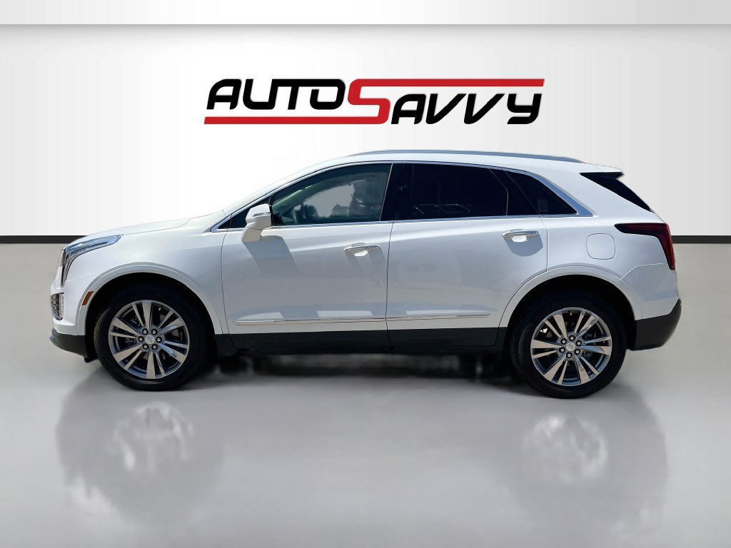 Used 2025 Cadillac XT5 Premium Luxury w/ LPO, Floor Liner Package FWD image 4