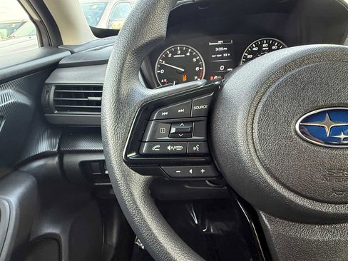 Certified 2025 Subaru Crosstrek 2.0i Premium image 18
