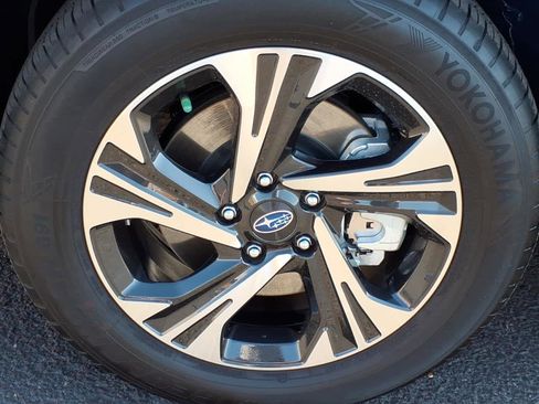 Certified 2025 Subaru Crosstrek 2.0i Premium w/ Convenience Package #2 image 12