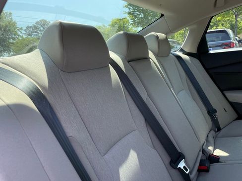 Certified 2025 Honda Accord LX image 35