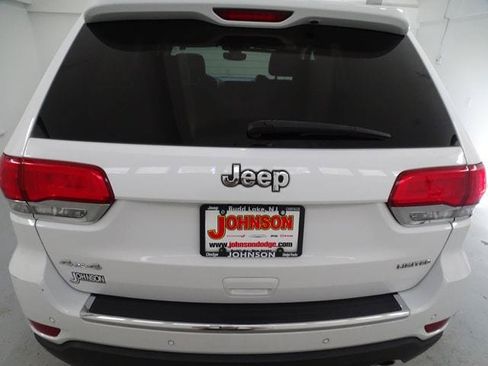 Used 2019 Jeep Grand Cherokee Limited AWD/4WD image 23