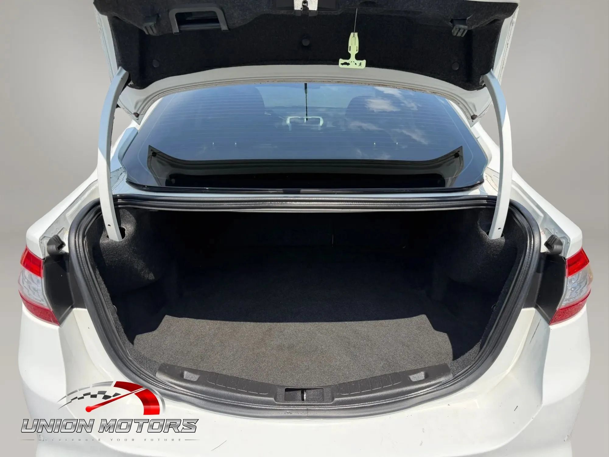 Used 2014 Ford Fusion SE FWD image 39