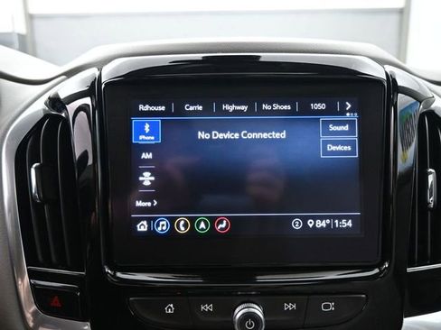 Used 2020 Chevrolet Traverse Premier image 19