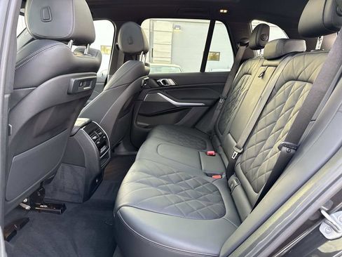 Used 2023 BMW X5 xDrive45e w/ Parking Assistance Package AWD/4WD image 11