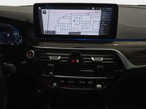 Certified 2023 BMW 530e 530e iPerformance w/ Premium Package image 17